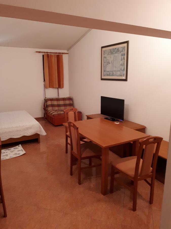 Apartments Lav بوريتش المظهر الخارجي الصورة